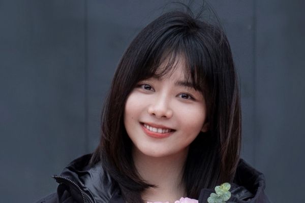 《向风而行》你是我的荣耀导演王之执导?王凯谭松韵和刘畅主演?