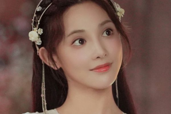 《春闺梦里人》演员彭小苒饰演天才少女季曼?季曼最终结局如何?