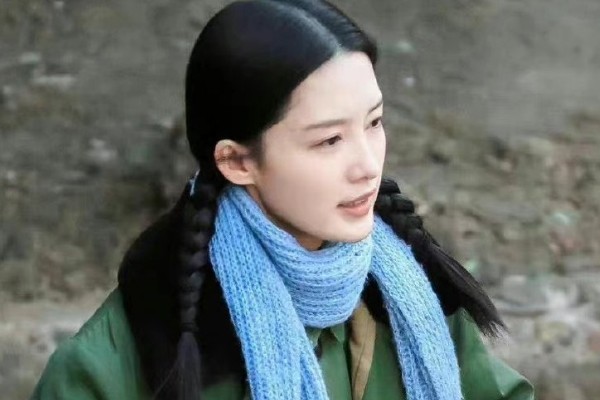 电视剧《梦中的那片海》和血色浪漫什么关系?演员肖战李沁主演?