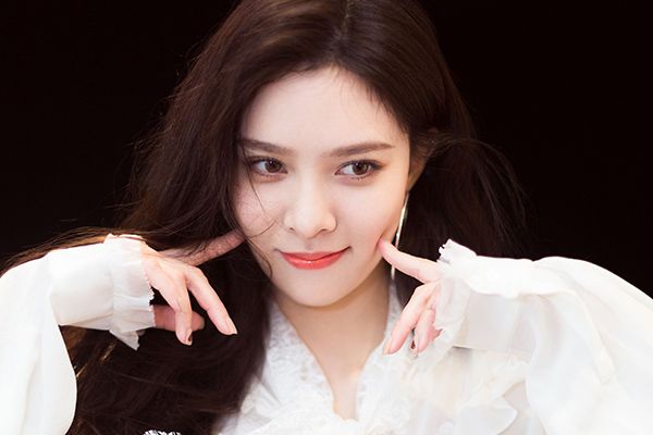 《两不疑》女主徐钰扮演者是谁?演员宋妍霏演艺经历及主要作品?