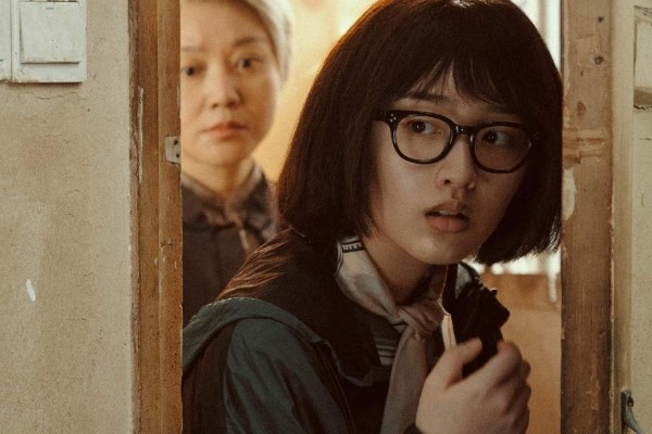 《外婆的新世界》闫妮饰演孪生姐妹?演员邓恩熙扮演外孙女窦绮?