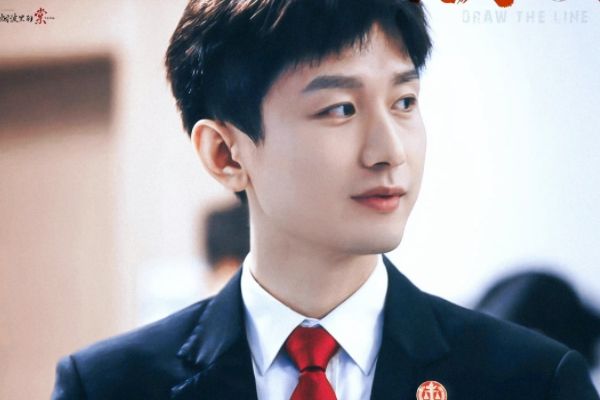 《底线》周亦安是什么样的人?成毅饰演周亦安是以千万法官为原型?