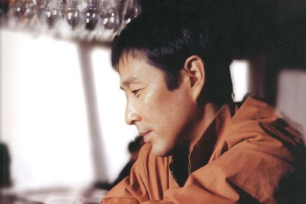 近代谍战剧《无间》陈道明靳东互飙演技?收视率能否超过伪装者?