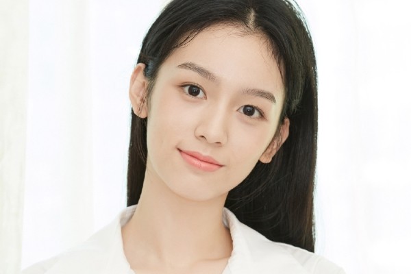 《战火中的青春》周也饰演有志女青年林华珺?演员周也个人资料?