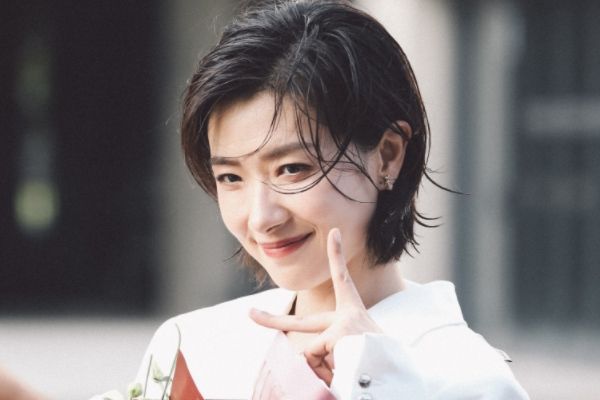 《我们正年轻》演员万茜为什么能够爆红?万茜电视剧作品介绍?