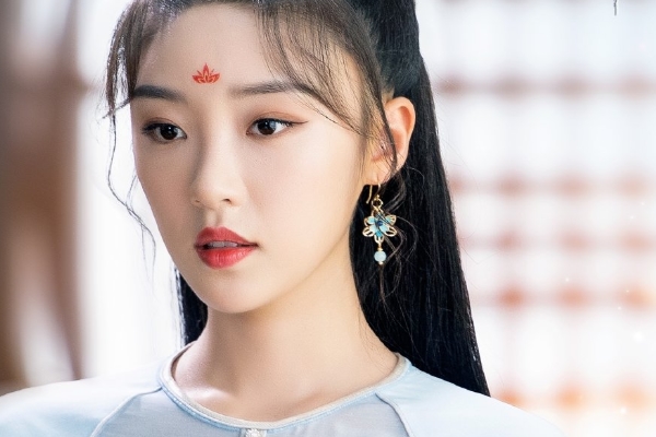 电视剧《幻乐森林》许佳琪饰演女主苏若非?搭档青年演员魏哲鸣?