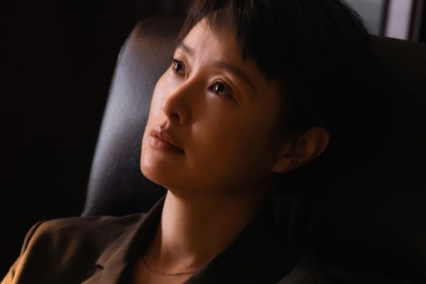 《县委大院》讲述扎根基层谱写赞歌故事?主演胡歌吴越个人资料?