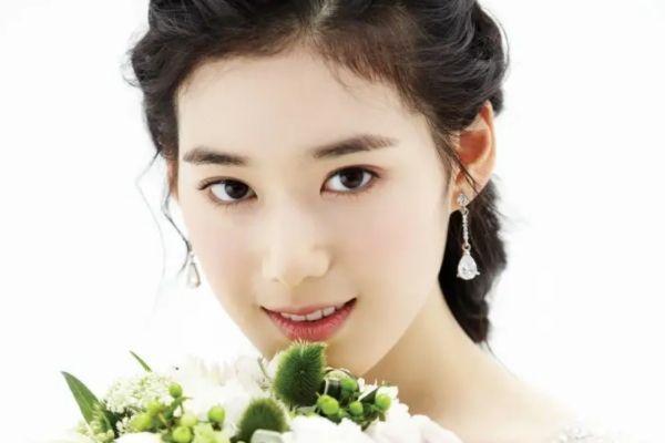 《安娜》演绎裴秀智和郑恩彩演绎谎言人生?电视剧故事剧情介绍?