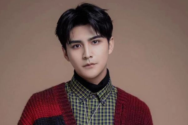 《云中谁寄锦书来》张思帆扮演高墨结局如何?演员张思帆个人资料?