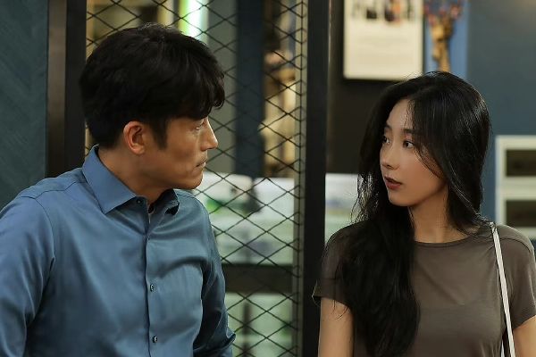 《执念如影》耿斯汉倾情献唱同名主题曲?探案天团破解连环迷案?