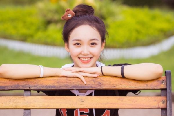 电视剧《夜燕白》杂技精灵吕小雨出演武侠剧?徐灵修古装造型惊艳?