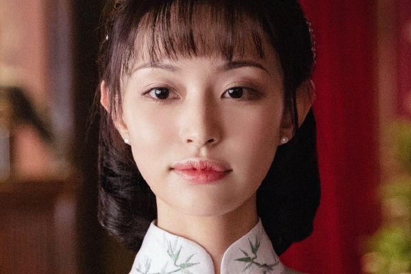 《一剪芳华》从旗袍华服文化入手?陈佩斯客串盖玥希旗袍装美艳?