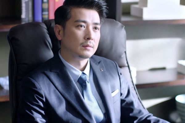 《看万山红遍》冯白杨扮演者保剑锋作品介绍?冯白杨最后结局如何?