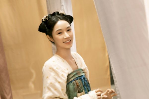 《风雨浓，胭脂乱》女主茉喜是什么人?主要演员和人物角色关系?