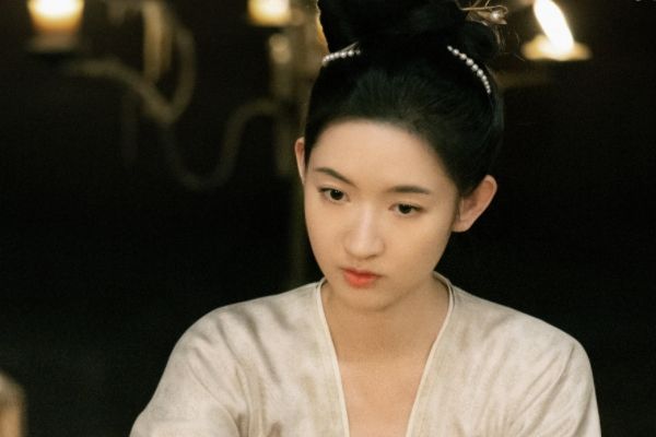 《风雨浓，胭脂乱》女主茉喜是什么人?主要演员和人物角色关系?