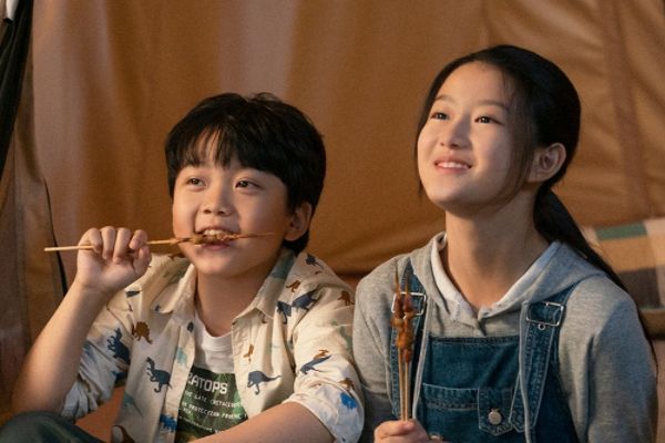 《消失的孩子》许恩怀和杨家人关系如何?许恩怀和杨莫失踪有关?