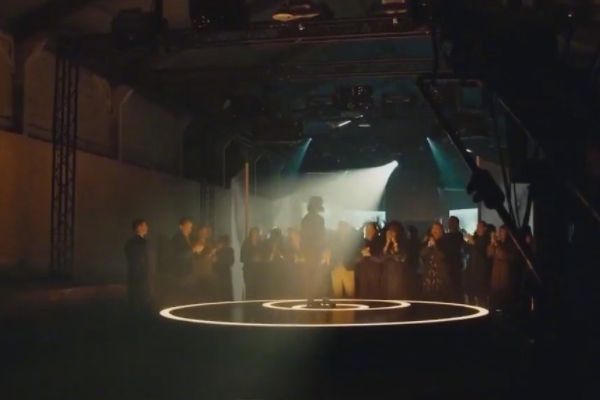 《三体》Netflix版主演阵容强劲?由原著作者刘慈欣任制作顾问?