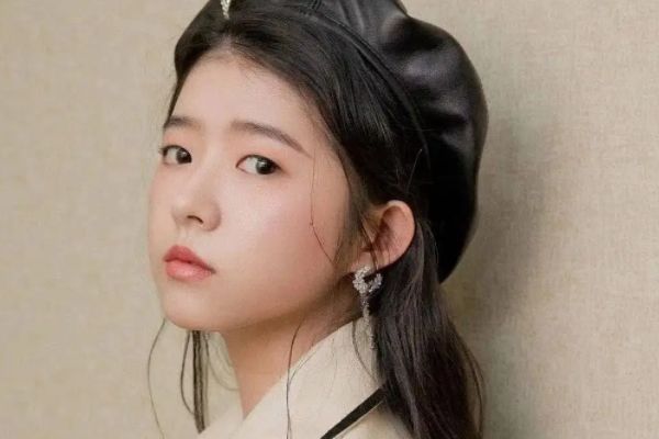 《青春正好》何蓝逗饰演泼辣少女?搭档王一哲上演青春励志故事?