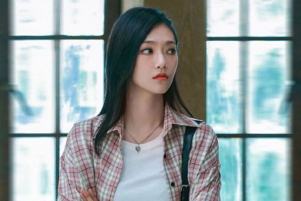 《点燃我，温暖你》朱韵李峋是什么人设?曾可妮等4位女配成亮点?
