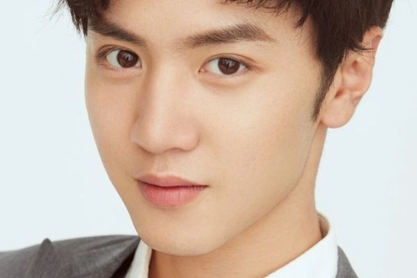 电视剧《烽火流金》陈哲远饰演长庚讲什么故事?搭档演员檀健次?