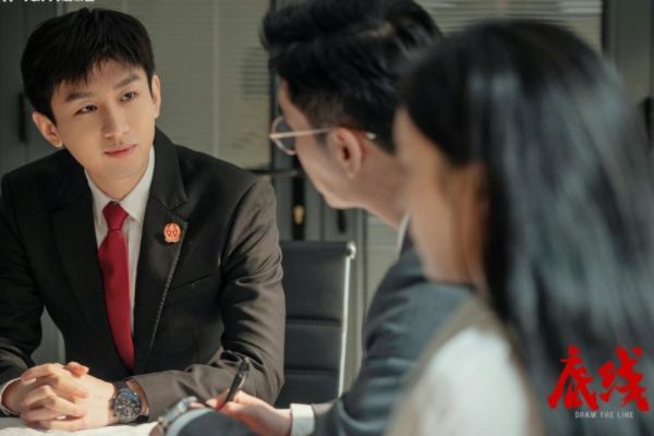 《底线》周亦安的成长线是什么?成毅饰演的周亦安最终结局如何?