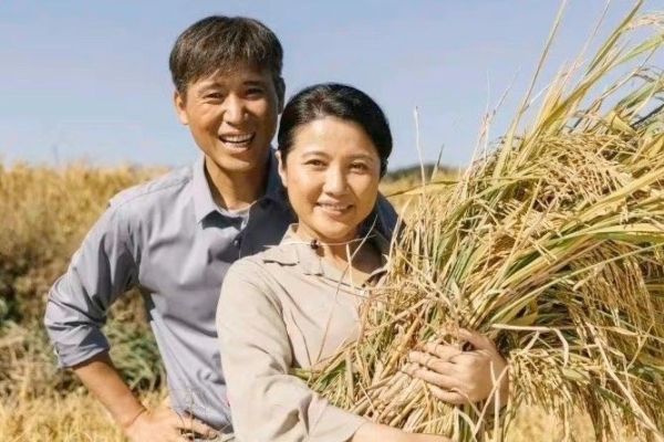 《山河锦绣》李乃文颜丙燕再演一家人?取材现实故事真实的扶贫剧?
