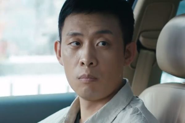 《重生之门》罗坚师父是怎么死的?罗坚找到12年前神秘人留的纸条?