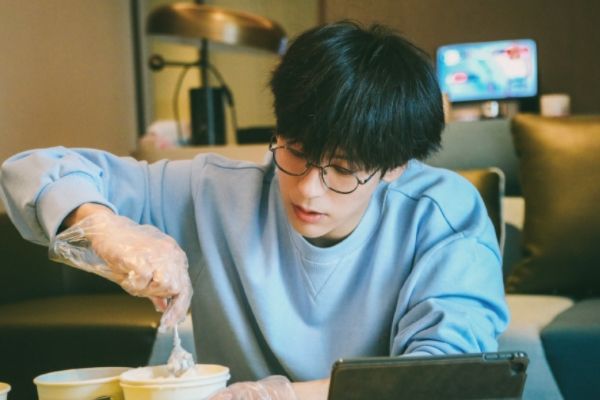 《如果声音有记忆》潘美烨魏哲鸣讲述声优爱情?因为声音而相爱?