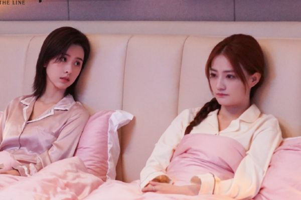 电视剧《我们的当打之年》是双女主吗?原创剧本还是小说改编剧?