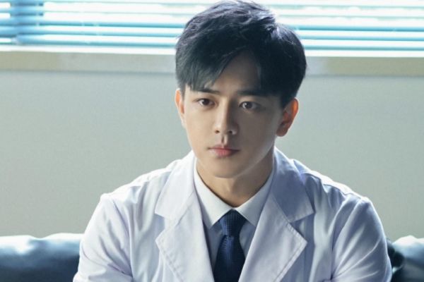 《促醒者》电视剧故事剧情介绍?颜值流量演员+资深实力派戏骨?