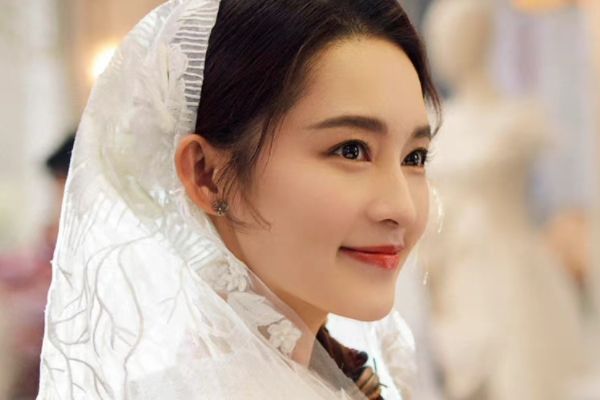 《请君》于瘫子是什么人他去了哪里?于瘫子为何隐瞒于登登身世?