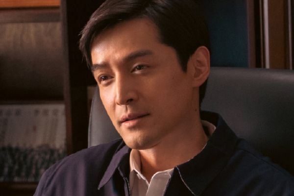 《县委大院》胡歌扮演县委书记梅晓歌?吴越黄磊饰演人物角色介绍?