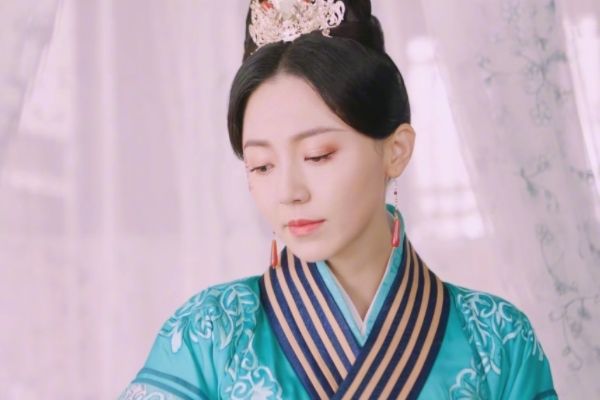 《齐丑无艳之破镜重圆》故事剧情介绍?黄梦莹大胆挑战丑女角色?