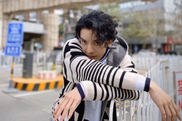 《告别薇安》儿女总逃不出父母的梗?原生家庭成为爱情的绊脚石?