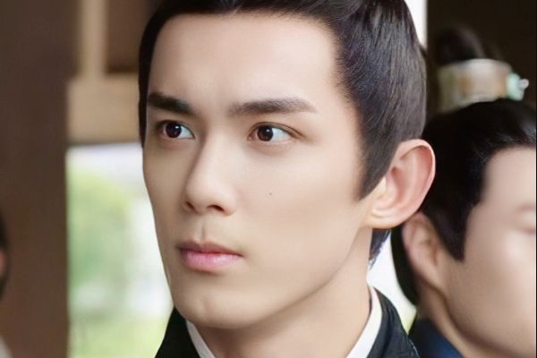 《星汉灿烂》霍家满门被灭幕后主使是凌益?凌益为什么背叛霍翀?
