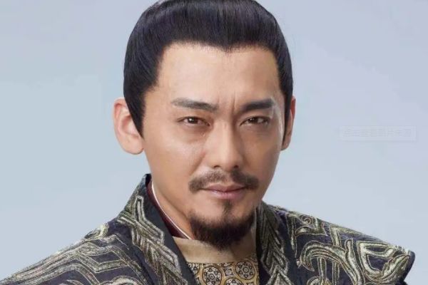 《完美证据》乔新峰饰演刑辩律师狄淑含?演员乔新峰的个人资料?