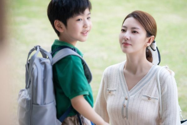 《加油！妈妈》张雨绮饰演单亲妈妈周南南?董洁和高鑫扮演夫妻?