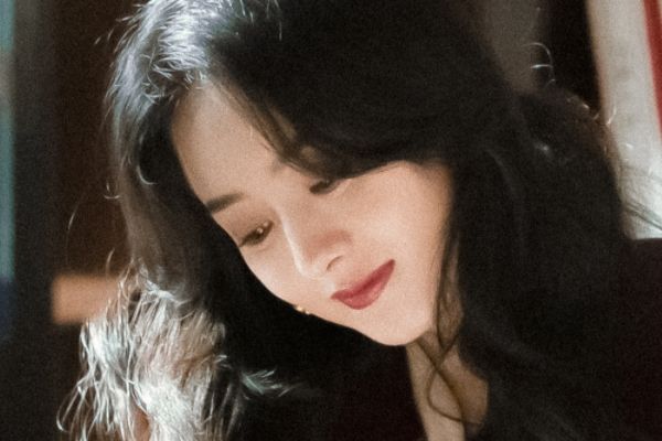 《风吹半夏》赵丽颖继幸福到万家第二部大女主剧?钢三角组合来袭?