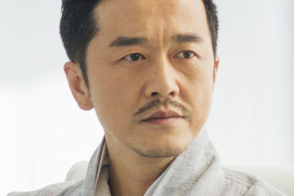 电视剧《火星孤儿》费启鸣赵弈钦领衔主演?演员姜武于小伟加盟?
