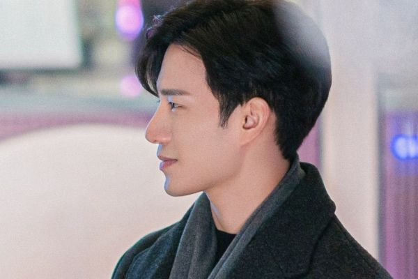 《外星女生柴小七2》故事剧情介绍?徐志贤万鹏等原班人马主演?