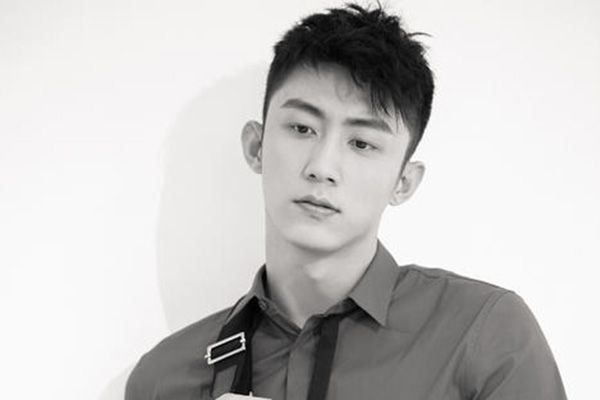 《三生有幸遇上你》黄景瑜化身天才设计师?演员黄景瑜个人资料?