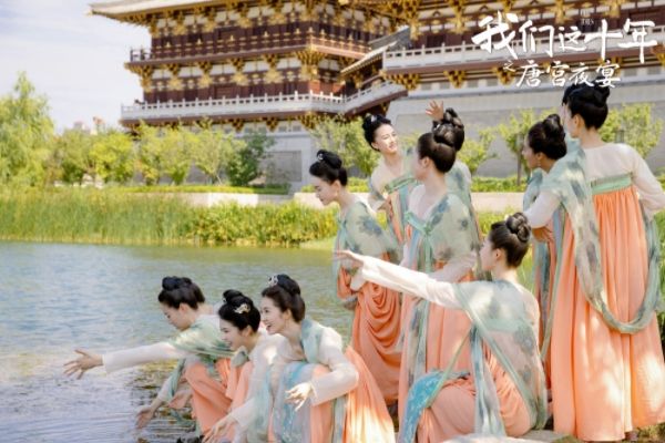 《我们这十年》唐宫夜宴有故事原型人物吗?白百何张慧雯有惊喜?