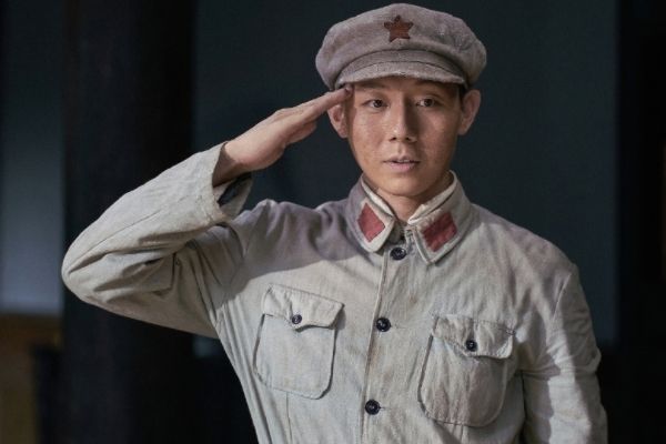 《血战松毛岭》电视剧故事剧情介绍?主演张宁江林鹏的个人资料?