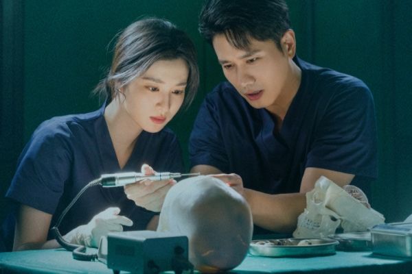 《听说你喜欢我》讲了什么故事在哪个平台播?爱与医疗双线主题?