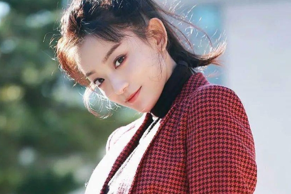 科幻IP《火星孤儿》男主是费启鸣和赵弈钦?罗予彤饰演女主肖红?