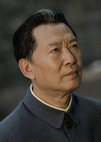 光荣与梦想刘少奇
